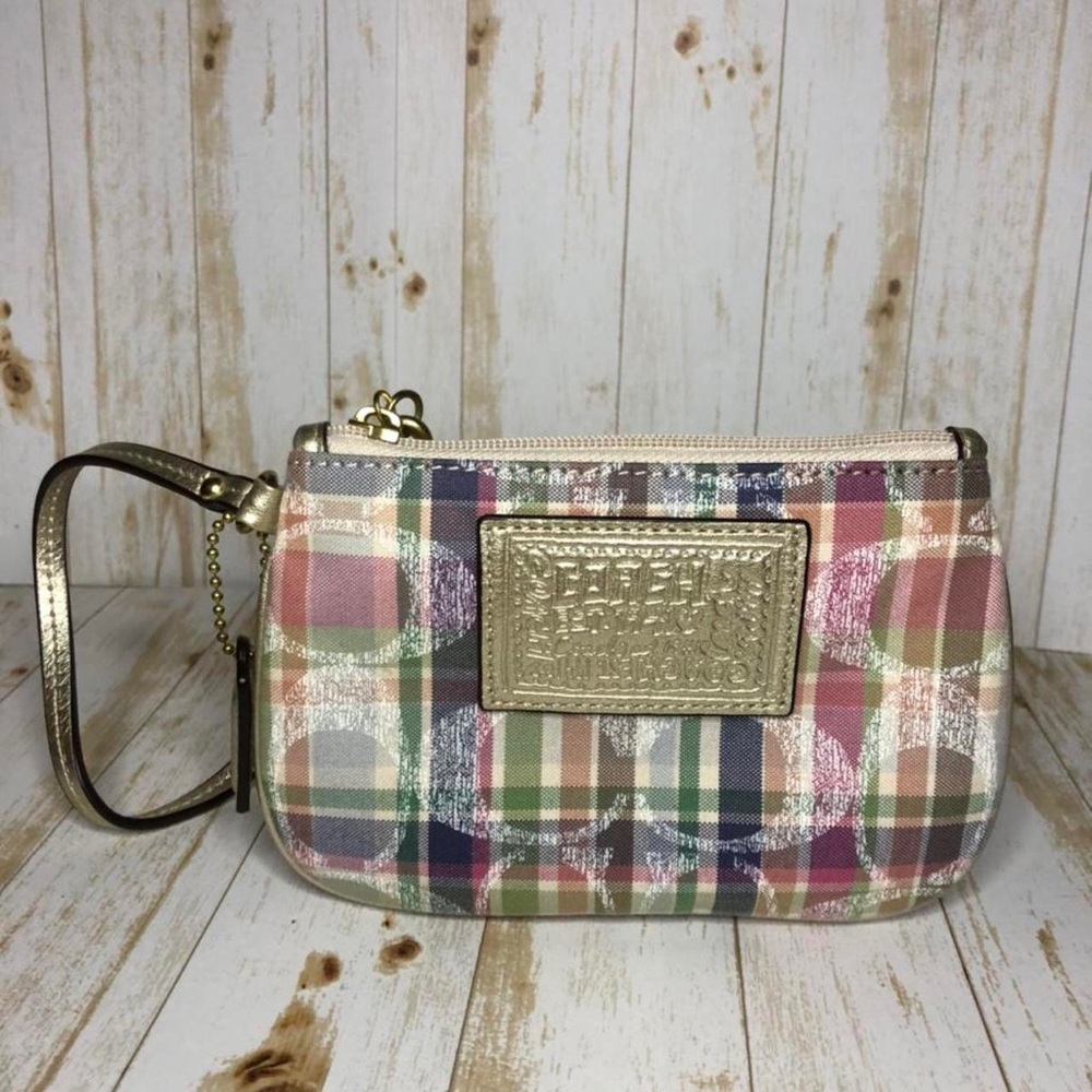 Coach Poppy Daisy Madras Pastel
Tartan Plaid Wristlet